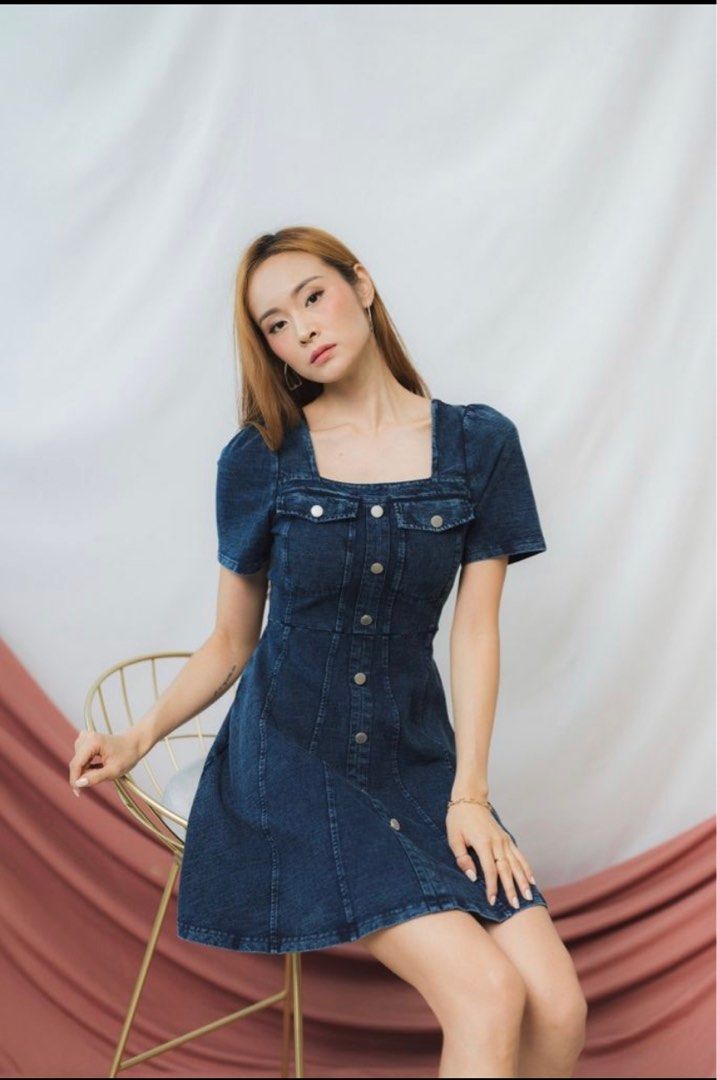 The Stage Walk Devon Button Denim Dress in Dark Wash New Size S