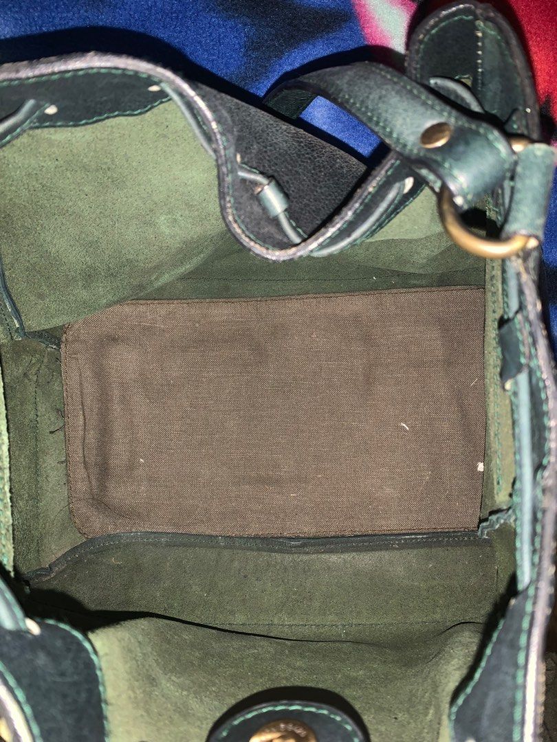 The Tannery leather bag (Category: Luxury Bags & Wallets) located in Marikina City. Submitted by silvader (Listing ID 1200795015, Image 3). Description: Bought for almost 9k Has some scratches but no deep ones. Real leather! Tassle came of but can easily be attached.