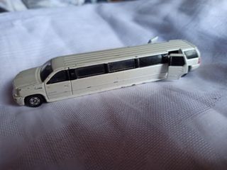 TOMICA CADILLAC ESCALADE DIE CAST TOY