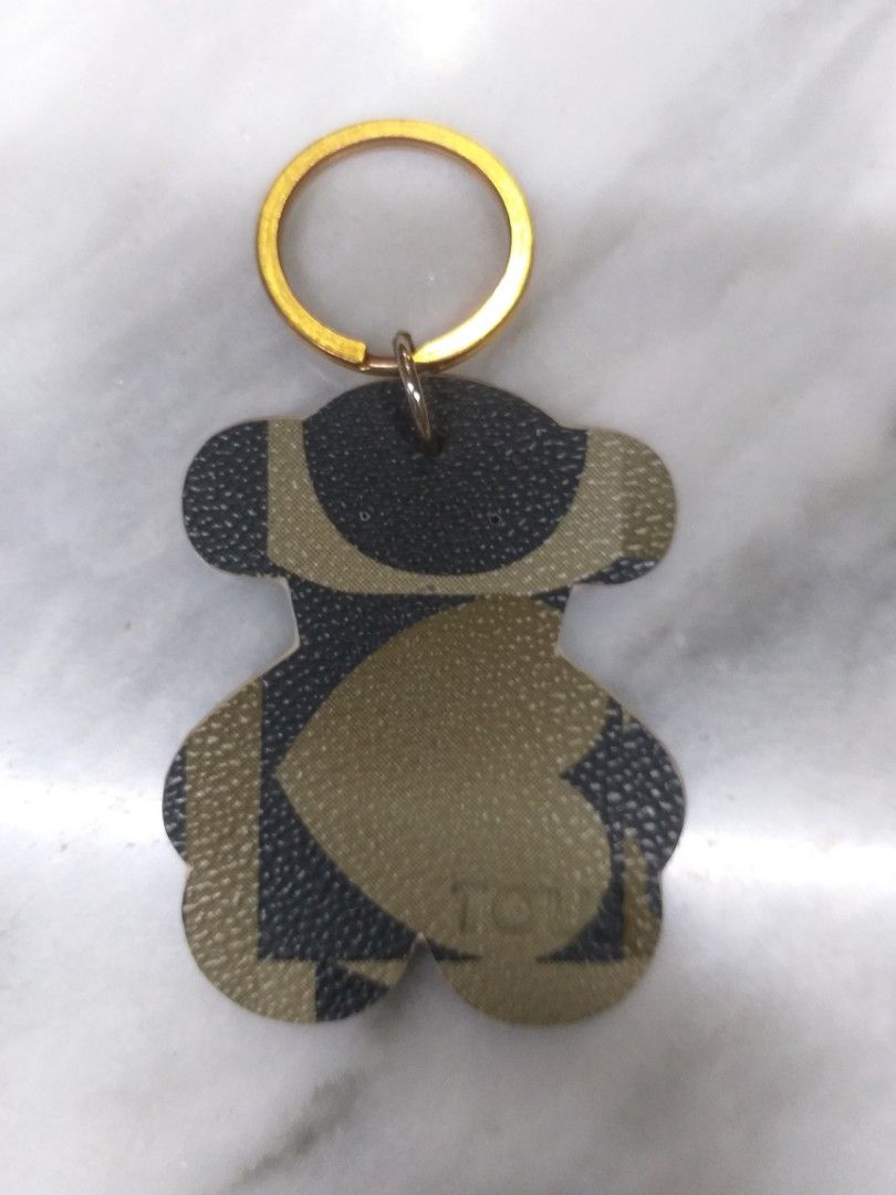 TOUS bag charm or key holder (Category: Other Accessories) located in Las Pinas. Submitted by mickey4224 (Listing ID 1200947076, Image 1). Description: Tous key chain padala lang po galing US..