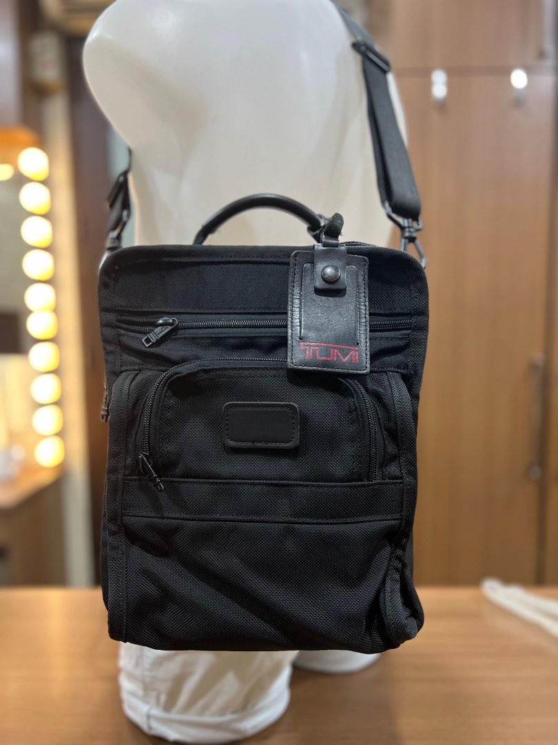 Tumi Sling Bag, Men's Fashion, Bags, Sling Bags on Carousell