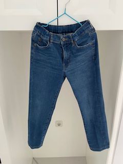 Uniqlo long pants jeans boys - preloved