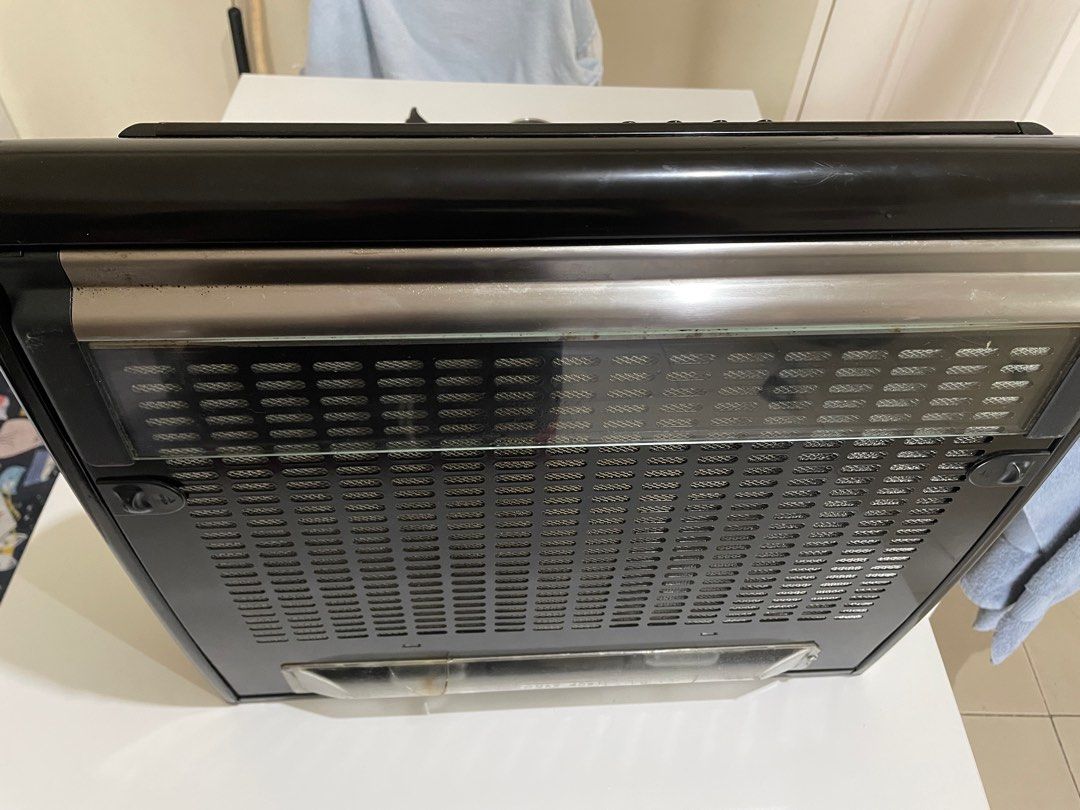 Used La Germania Range Hood, TV & Home Appliances, Kitchen Appliances