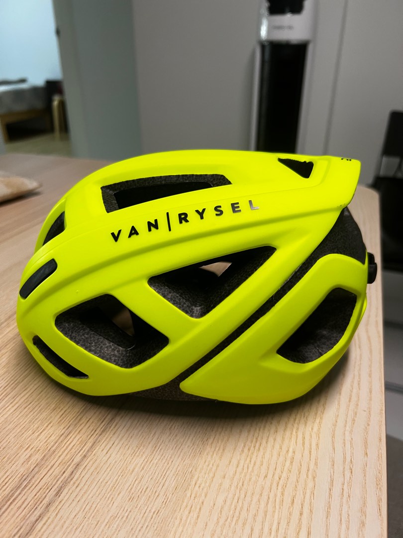 van rysel bike helmet