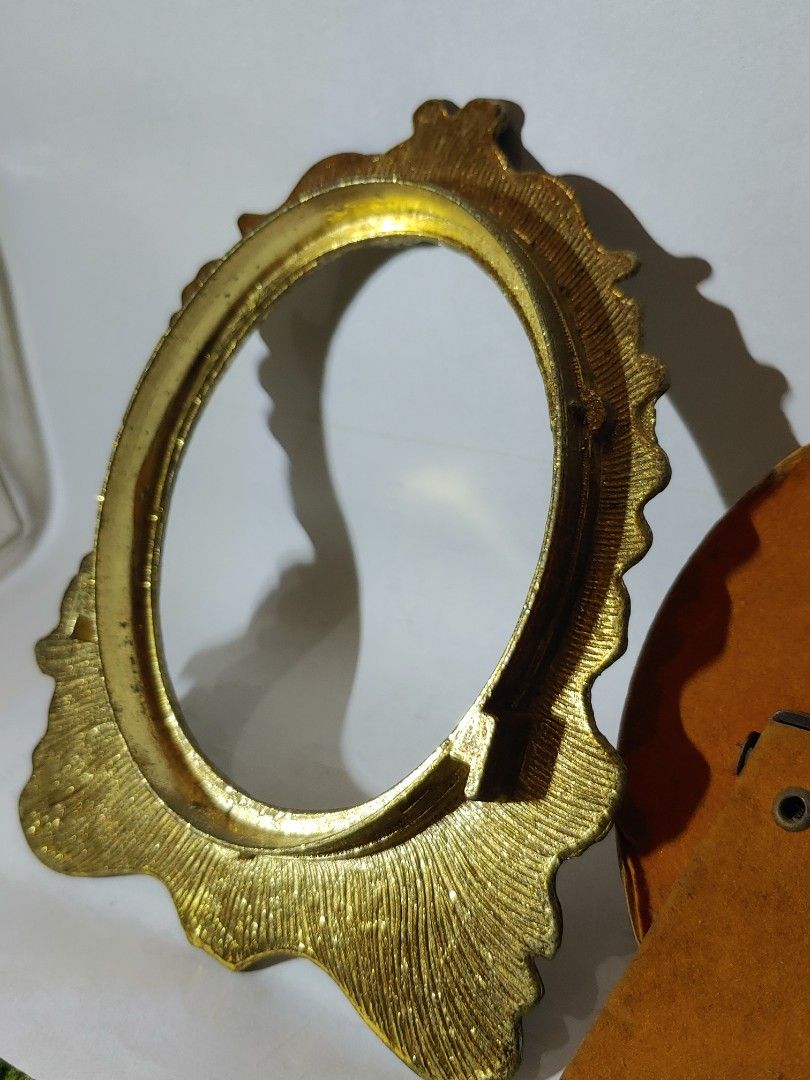 Vintage Made in Japan Solid Brass Photo Frame, Hobbies & Toys, Collectibles & Memorabilia