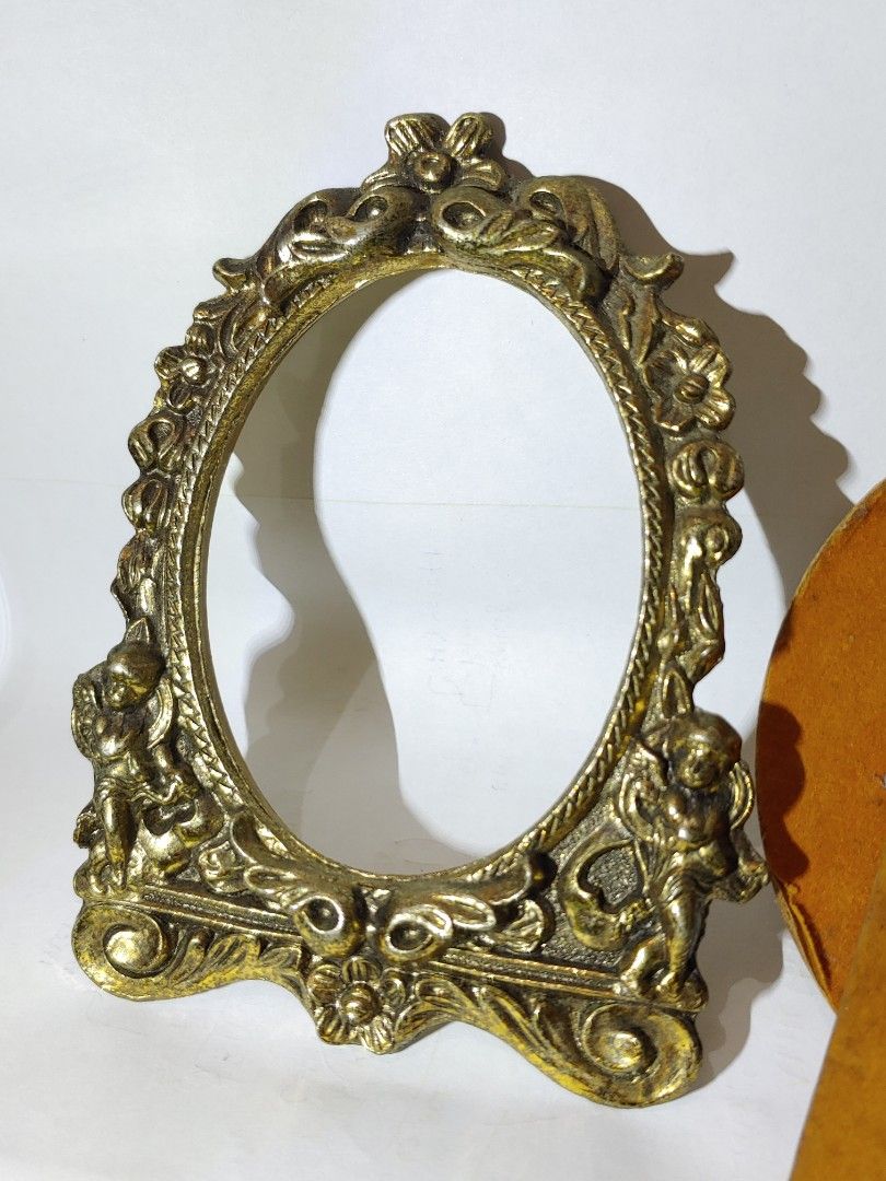 Vintage Made in Japan Solid Brass Photo Frame, Hobbies & Toys, Collectibles & Memorabilia