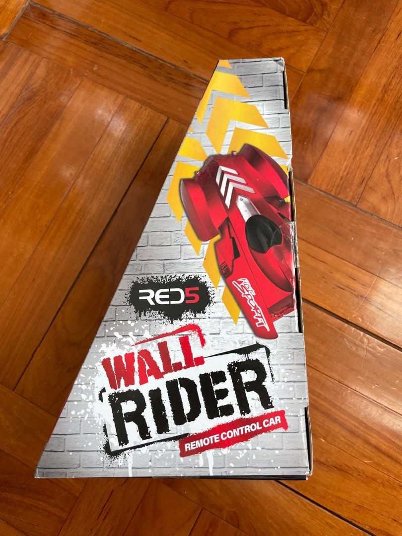 Wall Rider Remote Control Car Red5