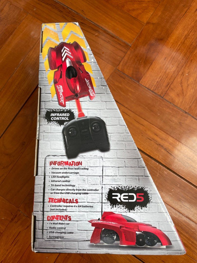 Red5 shop wall rider