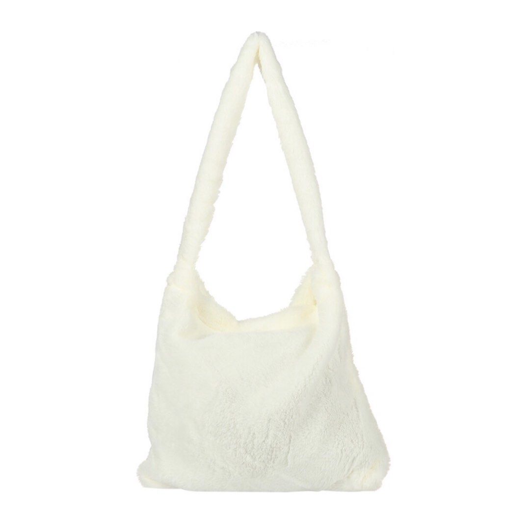 White discount fluffy bag