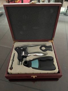Wine opener