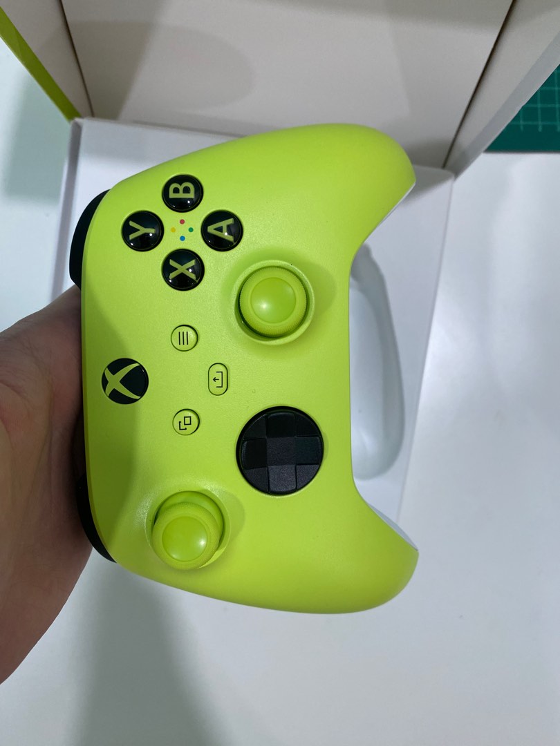 Xbox series sx controller volt, Video Gaming, Video Game Consoles, Xbox