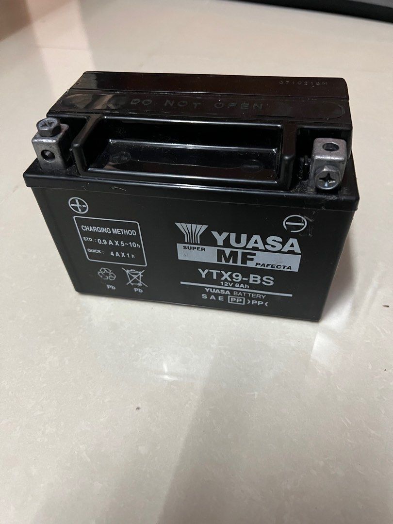 Yuasa YTX9-BS, Motorcycles, Motorcycle Accessories on Carousell