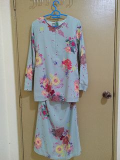 (Category: ) located in . Submitted by rinashop17 (Listing ID 1194979428, Image 1). Description: .