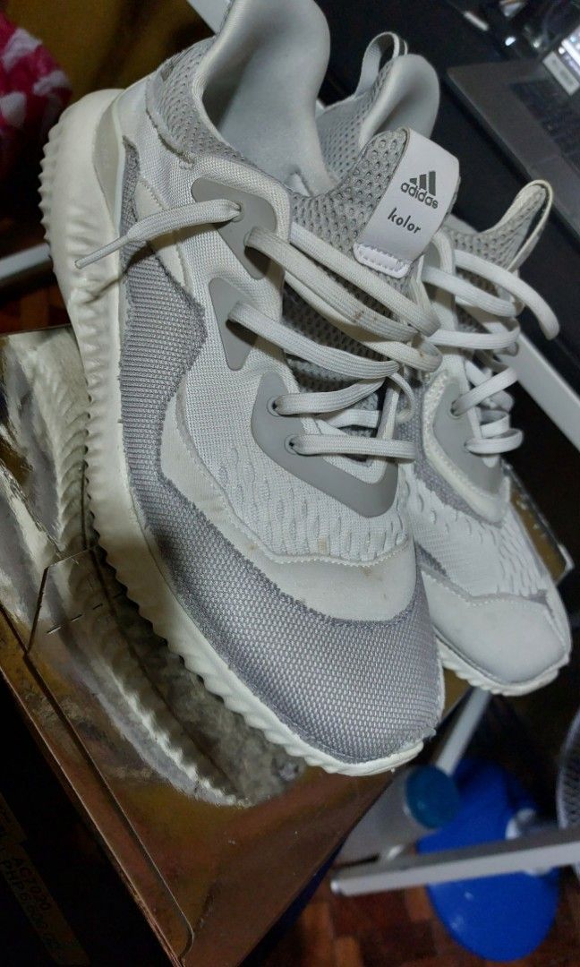 Adidas deals alphabounce uncaged