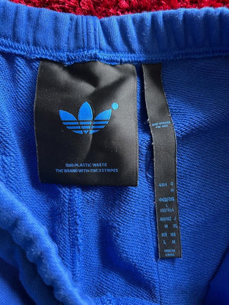 Adidas Royal Blue Short, Men's Fashion, Bottoms, Shorts on Carousell