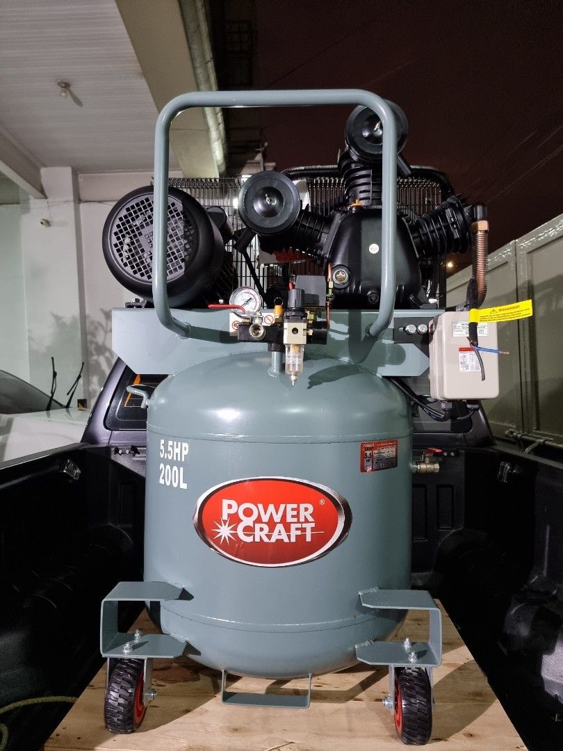 AIR COMPRESSOR POWER CRAFT 5.5hp, Commercial & Industrial, Industrial
