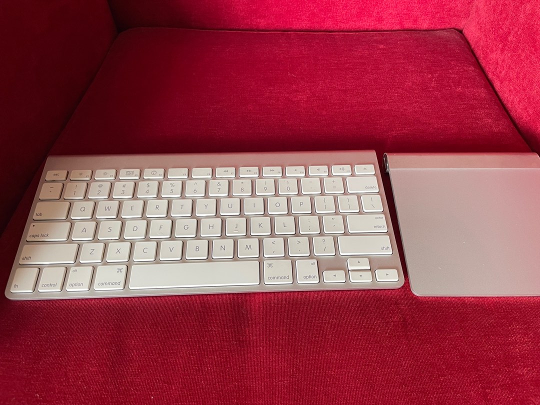 Apple Wireless Keyboard and Touchpad, Computers & Tech, Parts & Accessories, Computer Keyboard