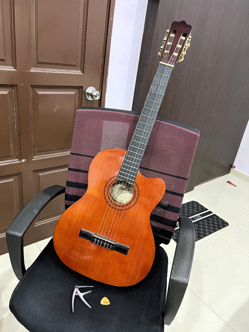 ASHTON CG44CEQ SEMI CLASSICAL AM