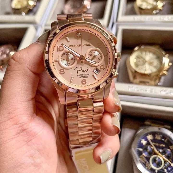 Authentic Michael Kors Watch for women, Women's Fashion, Watches &  Accessories, Watches on Carousell
