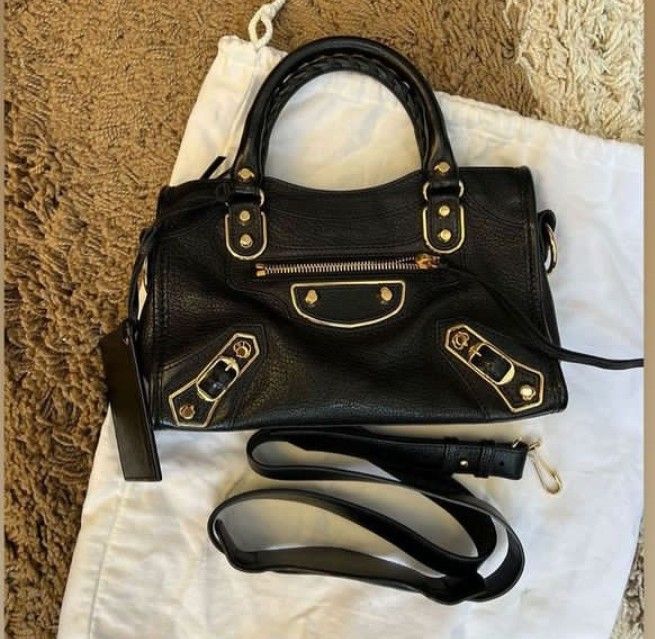 Harga tas hotsell balenciaga mini city