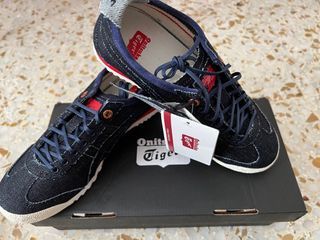 BN Onitsuka Tiger Sneakers 💕
