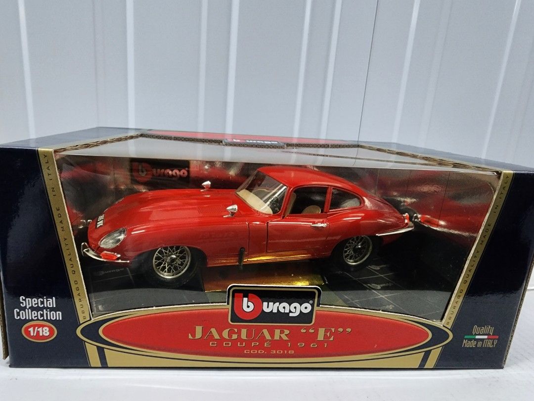 Burago jaguar e type 1961 online
