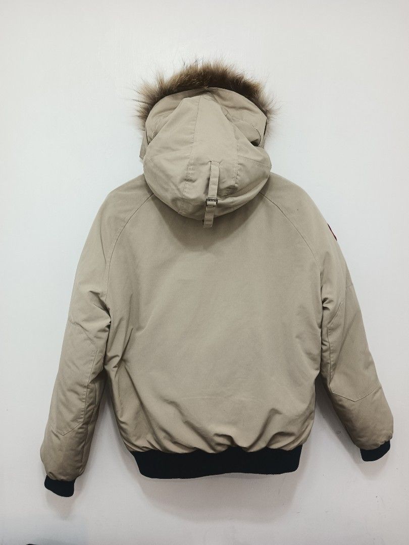 Canada goose chilliwack bomber beige sales