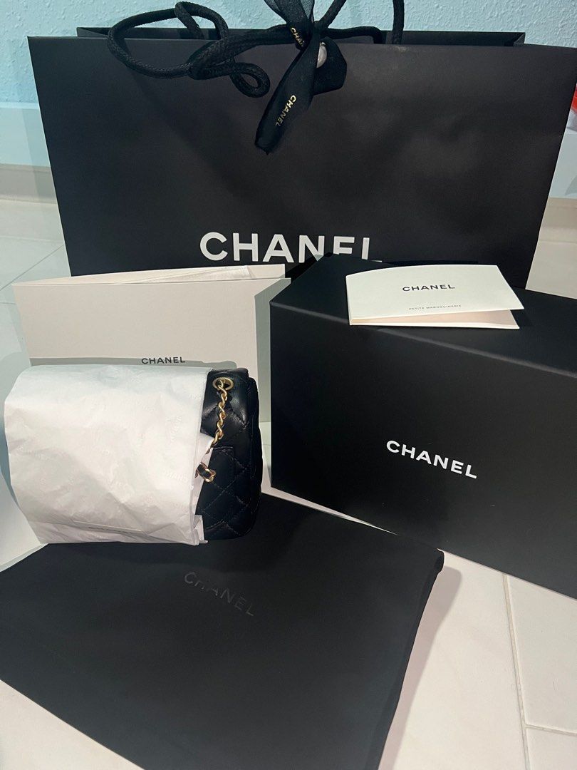 Chanel Classic Flap Mini Black with Pearl Crush