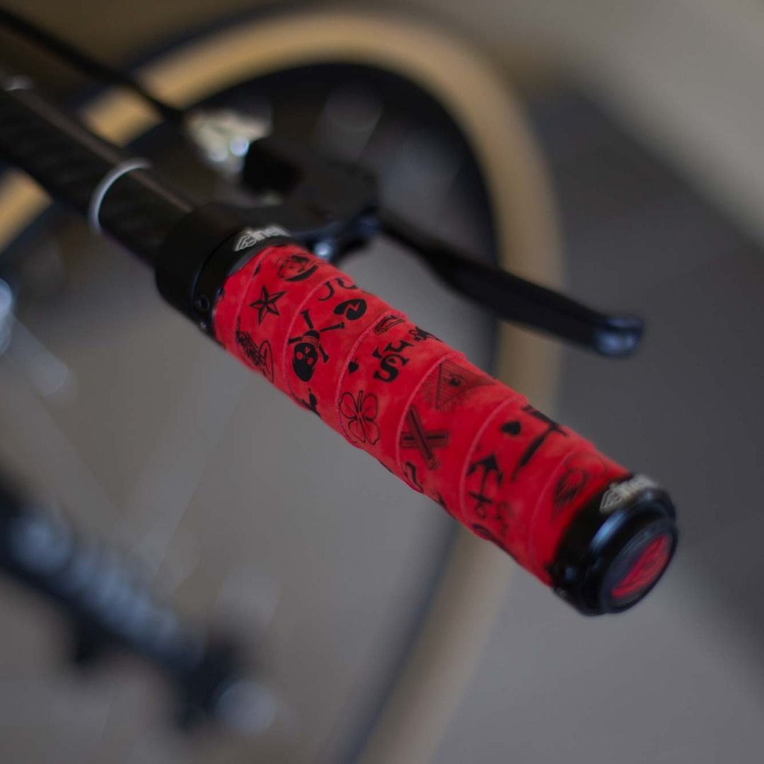 CINELLI Mike Giant Art Handlebar Grips