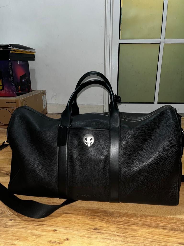 Coach Duffle Bag, Luxury, Bags & Wallets on Carousell