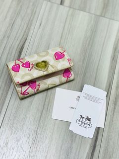 （分類：）位於 。 由 bellessss 提交（商品編號 1201143629，圖片 1）。簡介： 。