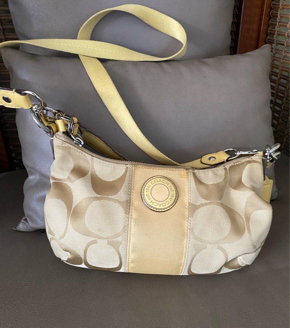 Coach Sling/Hand Bag, Women's Fashion, Bags & Wallets, Crossbody Bags