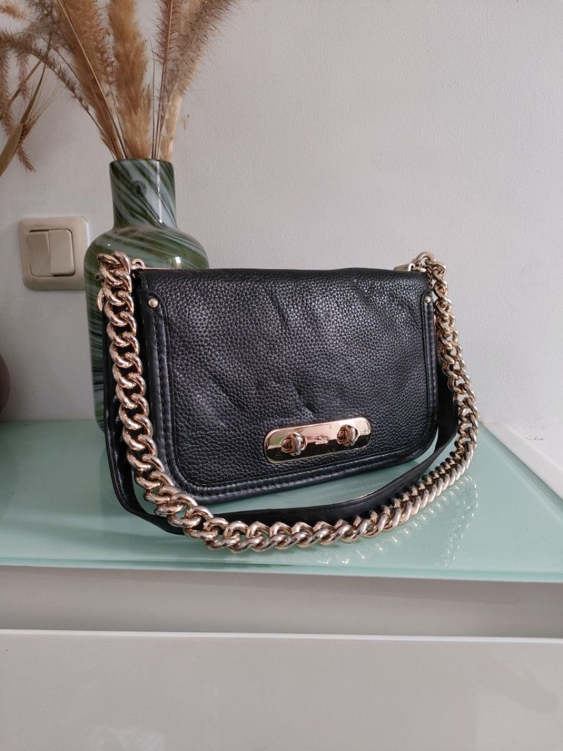 Coach swagger outlet shoulder bag 25