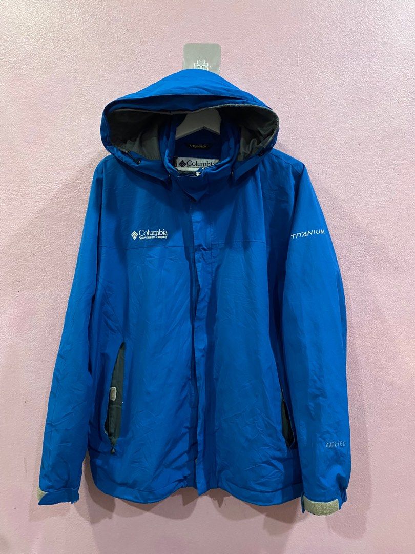 COLUMBIA Titanium Gore Tex