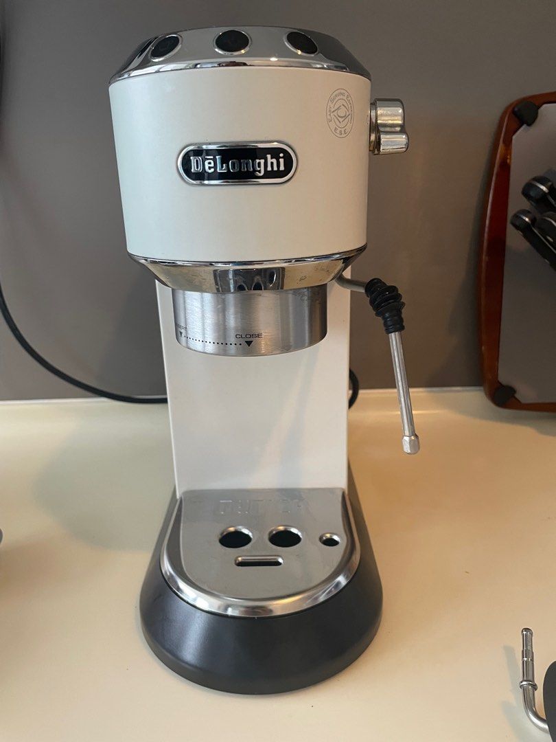 Delonghi dedica coffee machine with extra parts, TV & Home Appliances