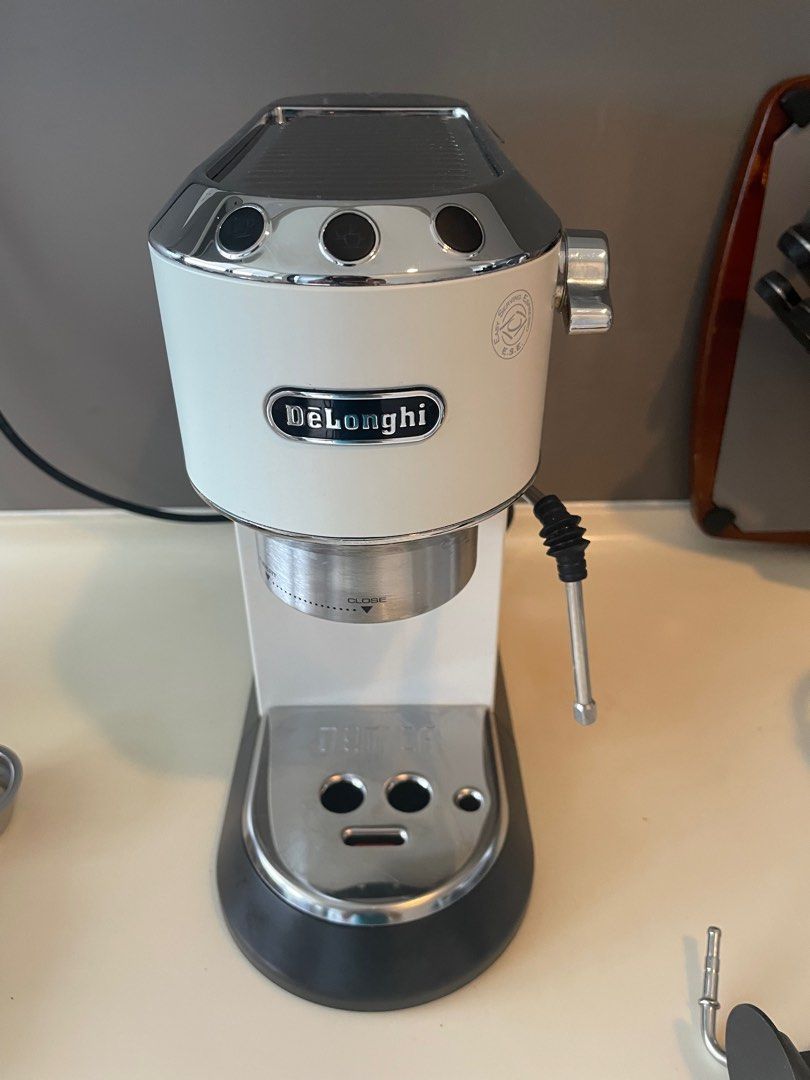 Delonghi dedica coffee machine with extra parts, TV & Home Appliances
