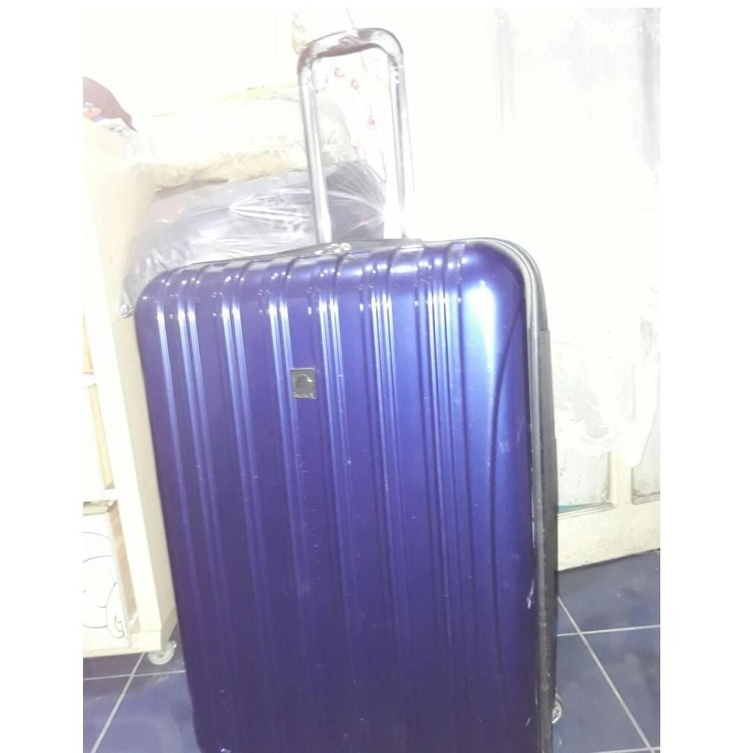 DELSEY Helium Aero Hard Case Luggage 360 Swivel XL, Hobbies & Toys