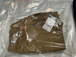 （分類：）位於 。 由 avis_loo 提交（商品編號 1201150935，圖片 1）。簡介： 。