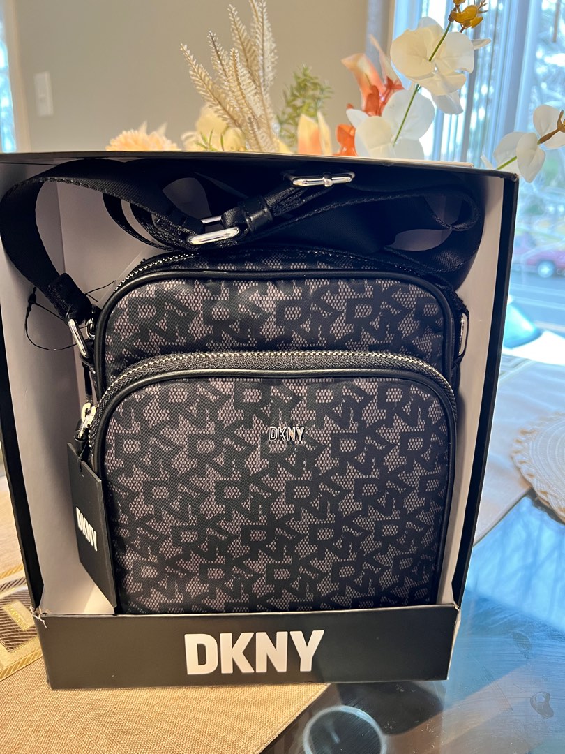 Dkny shop man bag