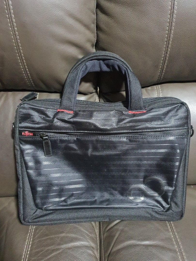 Fujitsu laptop bag, Computers & Tech, Parts & Accessories, Laptop Bags
