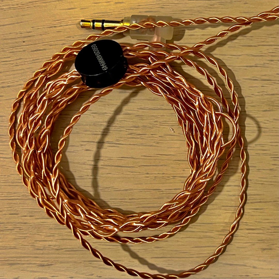 (Full Set) MoonDrop Blessing 2 + Free Spring Tips, Audio, Earphones on