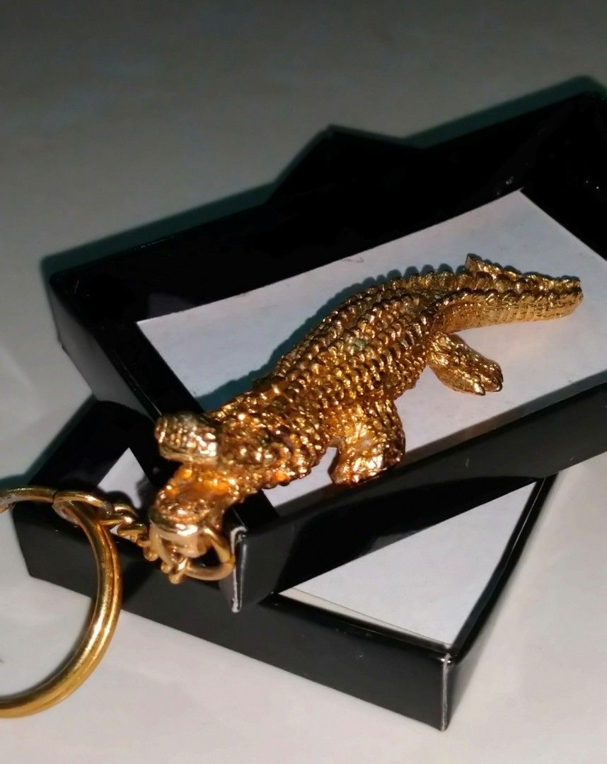 Alligator keychain new arrivals