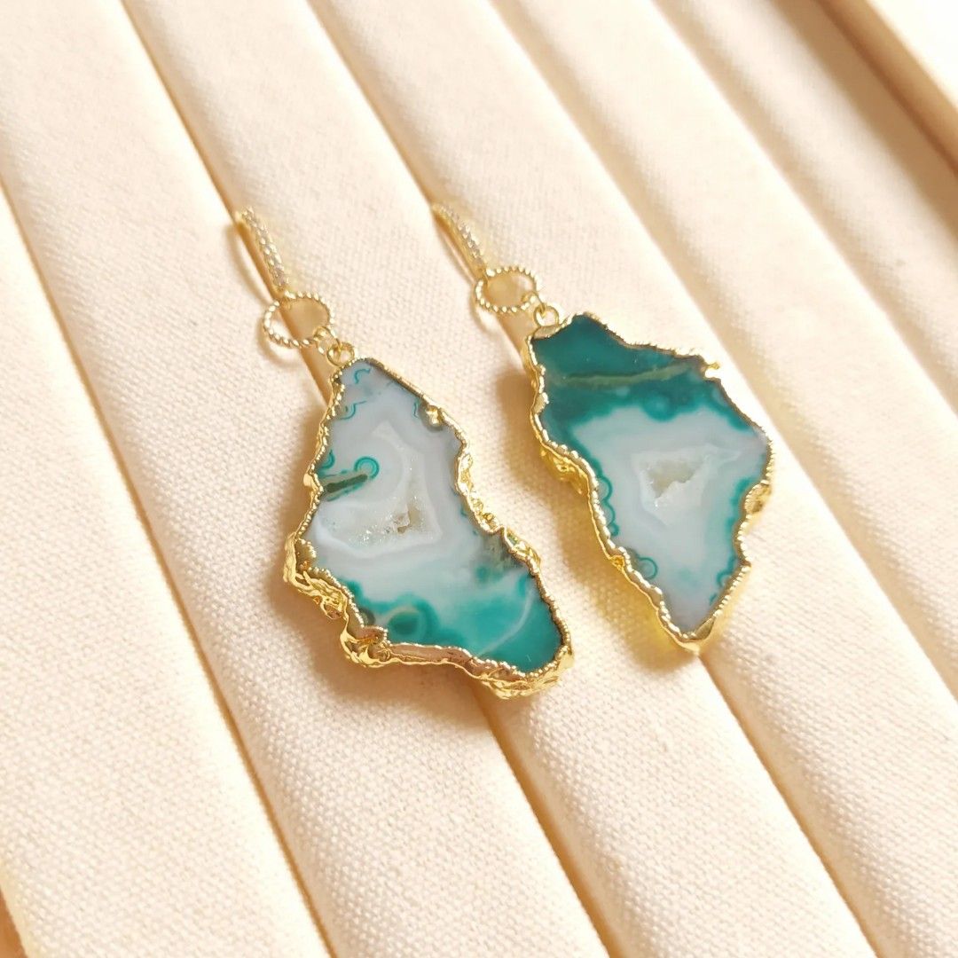 Gold best sale agate earrings