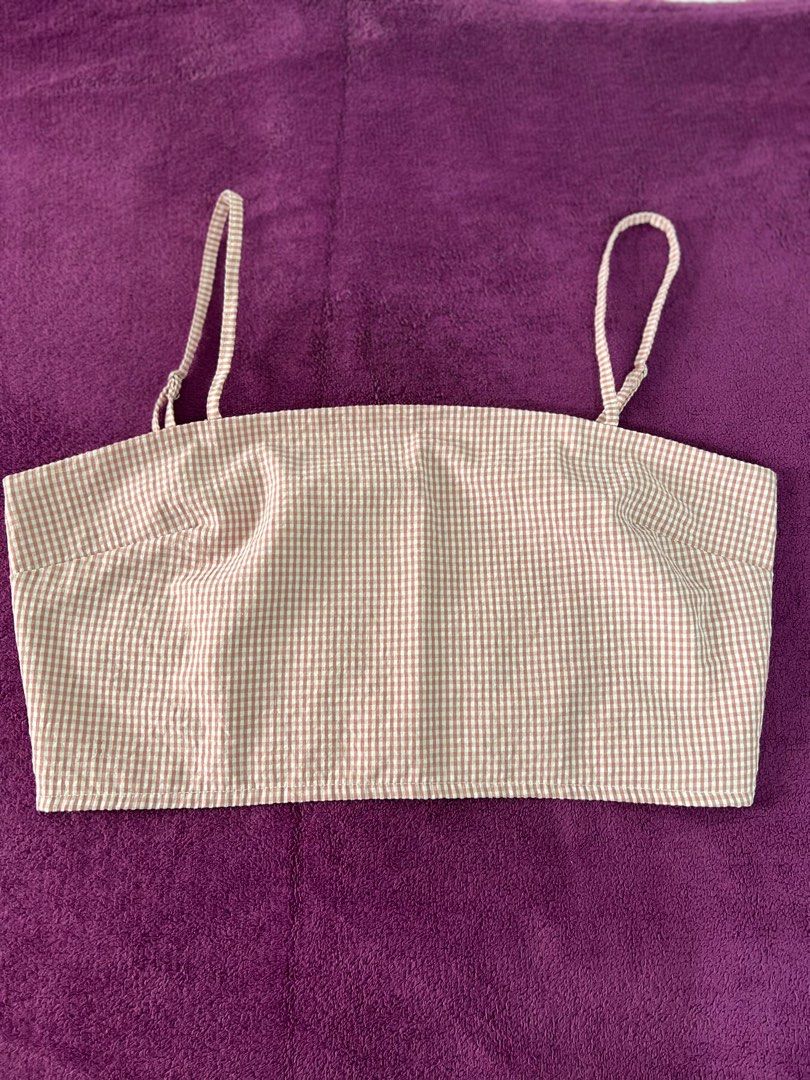 GTW Urban Pink Cropped Top (Category: Sleeveless) located in Quezon City. Submitted by justdeclutter2023 (Listing ID 1201123229, Image 3). Description: Bought it at SM Dept store for 699. Never used..