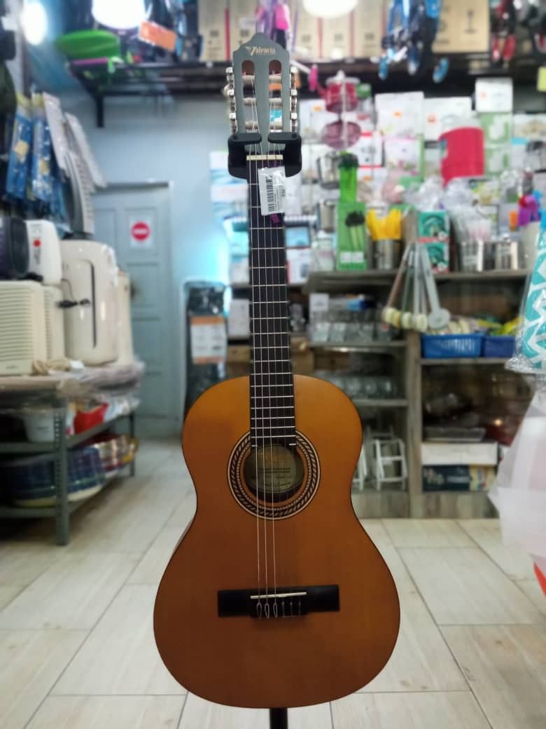Guitar Acoustic Brand VALENCIA Model VC202 6 STRING Price RM 190.00, Hobbies & Toys, Music