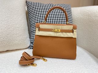 （分類：）位於 。 由 kennykh 提交（商品編號 1201113860，圖片 1）。簡介： 。