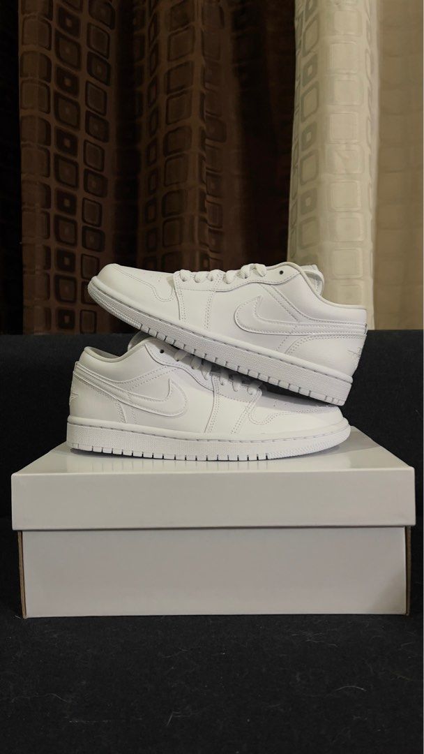 triple white jordans 1