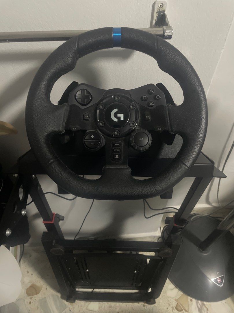 Logitech G29 Steering Wheel With Shifter and Wheel Stand, Video Gaming