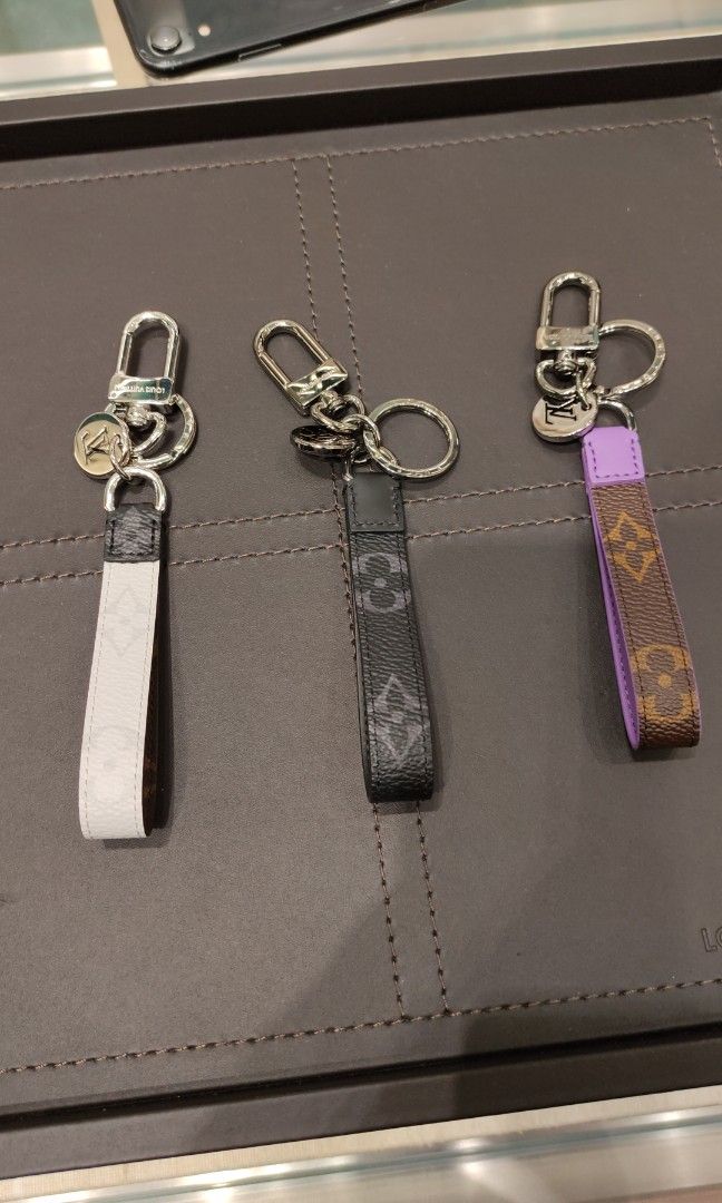 Louis Vuitton LV Dragonne Bag Charm and Key Holder Keychain, Luxury,  Accessories on Carousell