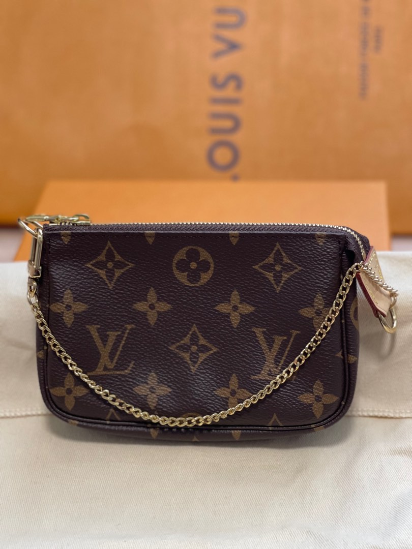 Louis Vuitton Mini Pochette Accessories - LV Vivienne Holidays 2022,  Luxury, Bags & Wallets on Carousell
